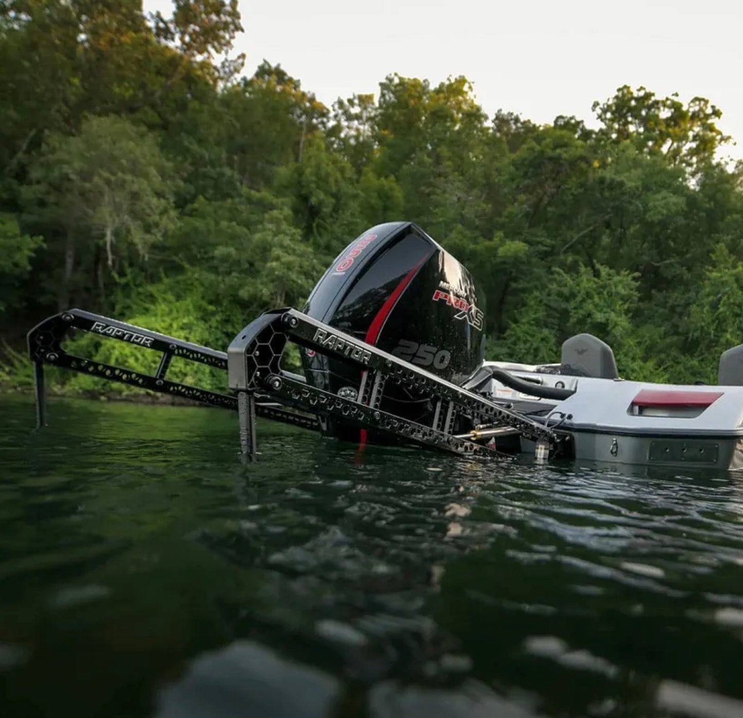 Minn Kota Raptor 8' Shallow Water Anchor | Black (1810600)