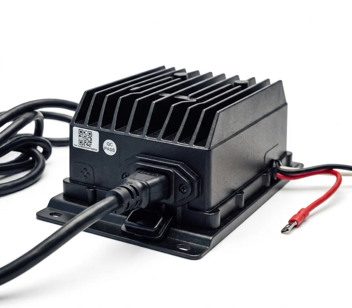 ABYSS® ON-BOARD 12V 40A HIGH-PRECISION MARINE BATTERY CHARGER